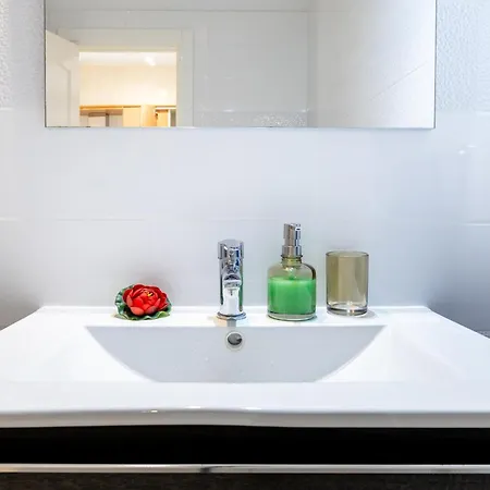 Apartment Port Royale 291, Spacious