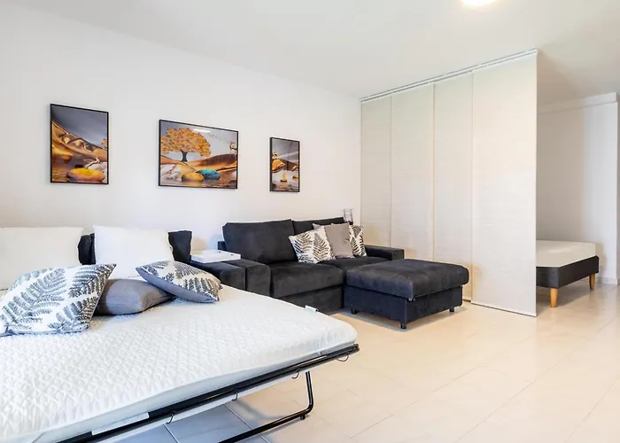 Апартаменты Port Royale 291, Spacious Лос Кристианос